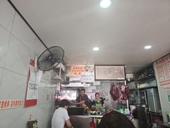 -花溪牛肉粉(八鸽岩店)