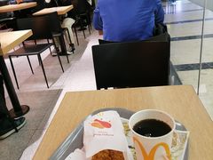大堂-麦当劳(龙阳路店)