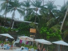 -Jonah's Fruit Shake & Snack Bar