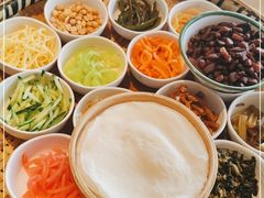 -包整·丝娃娃(一览甲秀楼风景店)