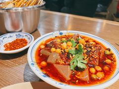 -肖四女乐山跷脚牛肉(世博源店)