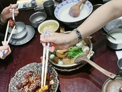 -古都历食南京菜·烤鸭·鸭血粉丝·汤包(南京博物院店)