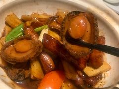 黑松露年糕焖鲍鱼-千百味红餐厅·江西菜(绿地双子塔店)