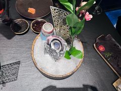 -蟹犇前•帝王蟹雪蟹(陆家嘴店)