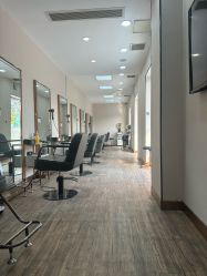 -私家美林护肤造型