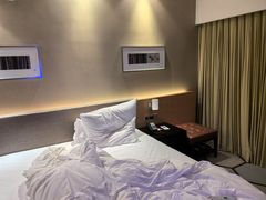 -珠海拱北口岸希尔顿欢朋酒店
