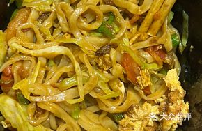 Special Beef Brisket Fried Noodles