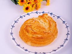 -红宝石·鲜奶小方·海派西点房(万航店)