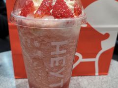 雪山莓莓桂花冻-喜茶(广州中山六路店)