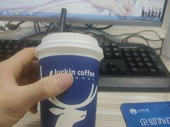 -瑞幸咖啡(时代TIT广场店)