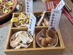 -阿婆情腊排骨火锅(金虹路店)