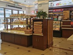 -红宝石·鲜奶小方·海派西点房(南丹店)