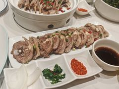 -民族手抓羊肉馆·滩羊手抓·烤全羊