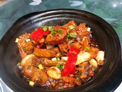 -临街徽菜馆·正宗黄山味