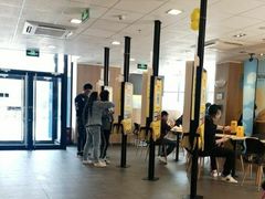 大堂-麦当劳(燕顺路店)