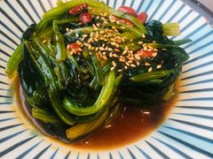 果仁菠菜-鱼谦脆皮烤鱼(华阳城店)