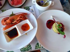 -中央电视塔旋转餐厅