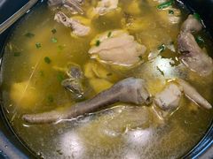 干蒸老母鸡-呼吸森林·生态农庄农家乐私房菜