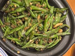 -堂瓦里·33年传统赣菜(第一街区店)