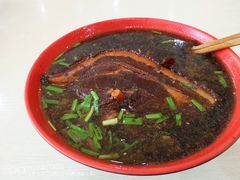 -小龙大肉面馆