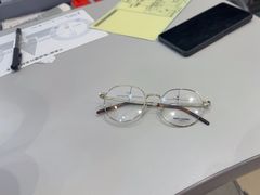 -美式眼镜·授权蔡司.依视路.尼康.豪雅.明月(南翔印象城店)
