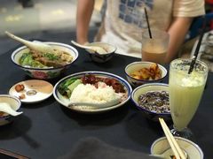 -左记港食(融科天城店)