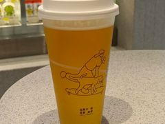 纯绿妍茶后-喜茶(东莞汇一城店)