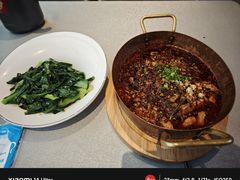 -有红鸡毛店·川菜(建设路店)