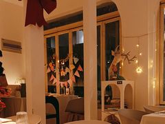 -春树下·树屋花房西餐厅(罍街AS1980店)