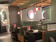 -湊湊火锅·茶憩(杭州湖滨银泰in77店)