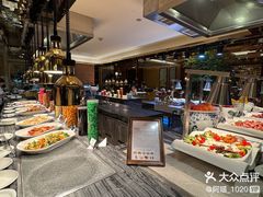 -盛宴标帜西餐厅龙虾.鲍鱼•牛排(重庆喜来登大酒店)