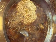 -鑫郭氏·南昌20年大排档·小龙虾羊蝎子(潮阳里店)
