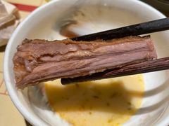 -荣家黄鱼面(前滩太古里店)