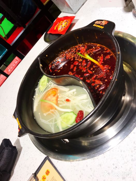 钢管厂五区小郡肝串串香(车公庙店)图片