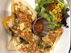 -HELLO 27 意面·沙拉·帕尼尼