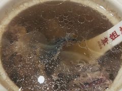 花旗参炖乌鸡-钟姐炖品(印象城百盛店)