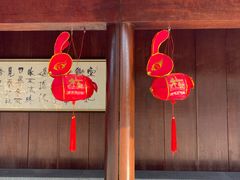 -龙华寺