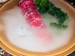 -三出山火锅(南京万象天地店)