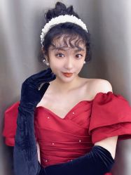 点击看大图 -爱伊人婚纱礼服美妆馆