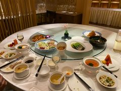 -沁香庭中餐厅·川粤菜(重庆高新假日酒店)