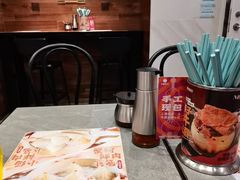 -小杨生煎(白玉兰广场店)