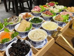 -聚汇三少·龙虾·中餐厅(莫邪路新天地店)