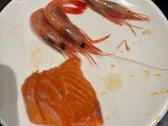 -钱小奴海鲜自助黑金店(杭州滨江龙湖店)