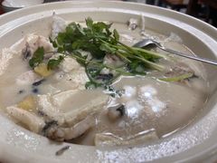 -芦茨金富饭庄·25年老字号·专做稻草鸡