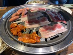 -明洞阿姨·韩式酱蟹烤肉·创意料理(三元桥店)