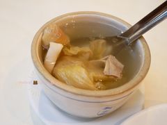 酸菜肚片汤-阿水狮猪脚大王(台中公园店)