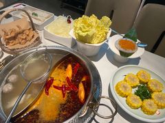 -左庭右院鲜牛肉火锅(金山万达店)