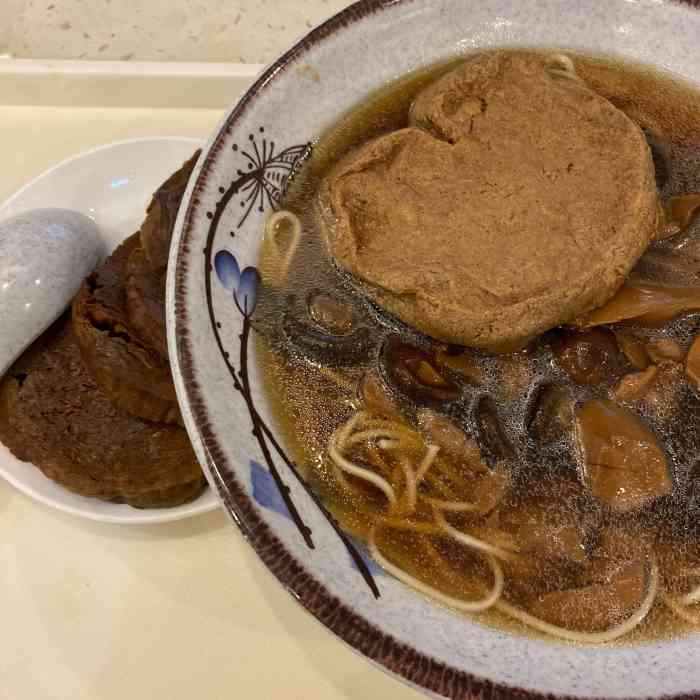 玉佛寺素斋(江宁路店)-"偶尔去烧香的时候,吃吃他家的素面但是.