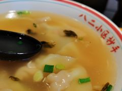 -八二小区抄手(龙湖上城天街店)