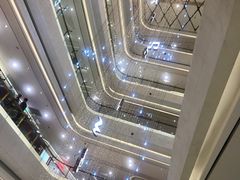 -新华文创·光的空间